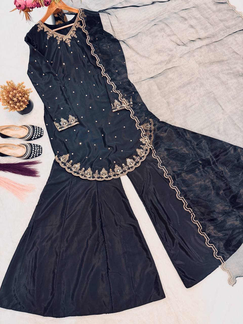 Luxe Onyx Tie-Back Festive Ensemble